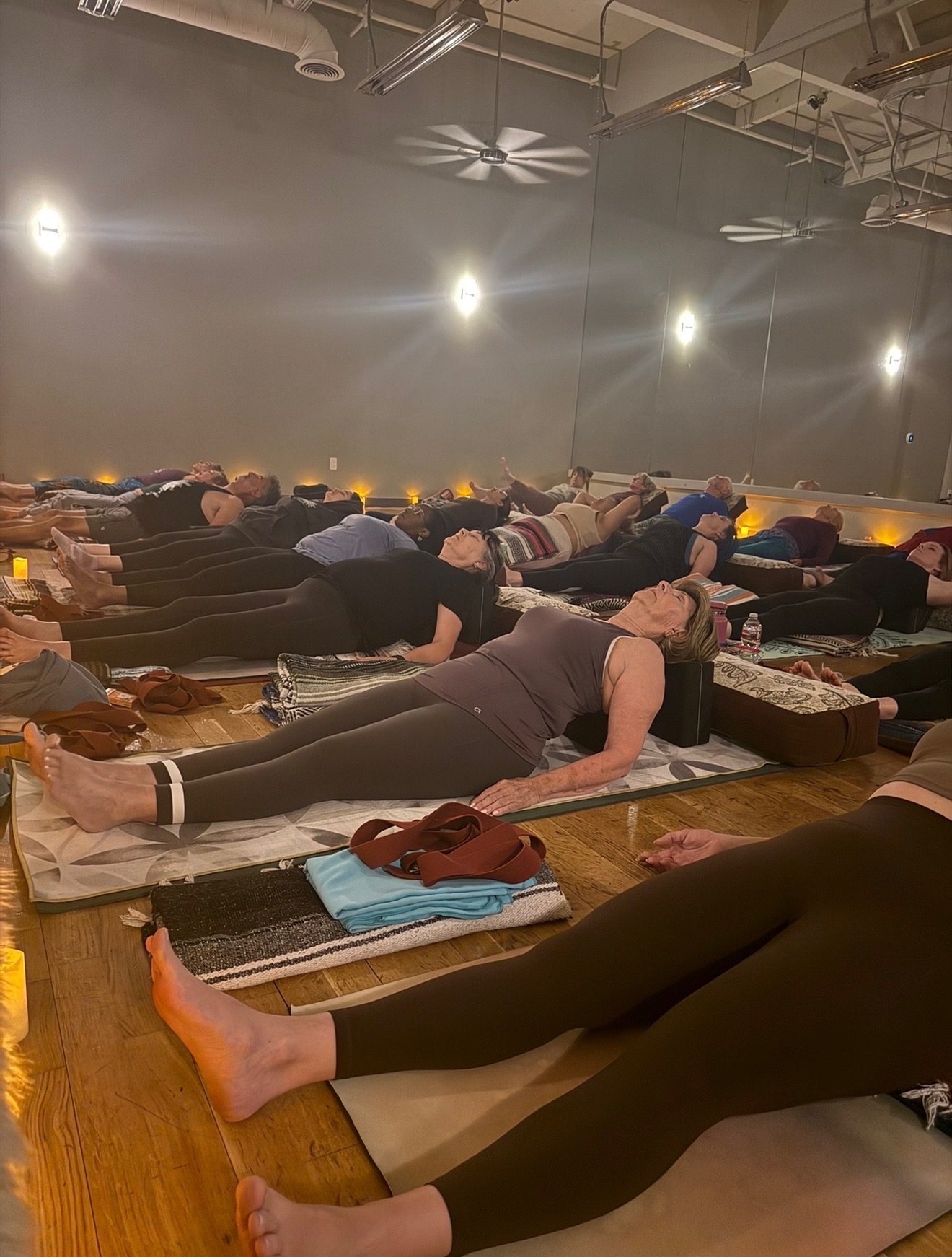 Gentle Yoga with Therapeutics (Sunday)